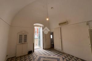 CASA INDIPENDENTE A POLIGNANO A MARE