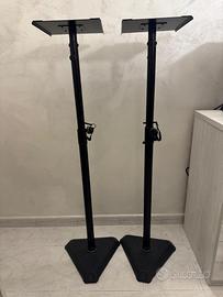 Supporti per monitor da studio GRAVITY SP 3202 VT