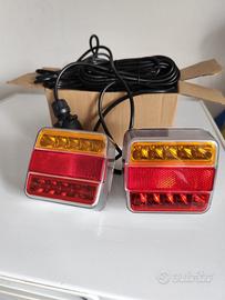 KIT FANALI POSTERIORI A LED  PER RIMORCHI 7.5 MT