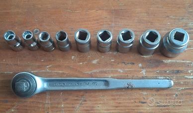 Chiave a Cricca con ser di chiavi a bussola