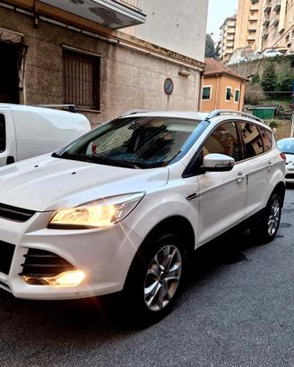 Ford Kuga Facelift/2017 S&S 4WD Powershift Titaniu