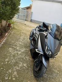 Yamaha Tmax 530
