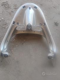 maniglioni/porta bauletto piaggio Beverly 400/500
