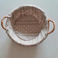 Cestini di vimini tondi