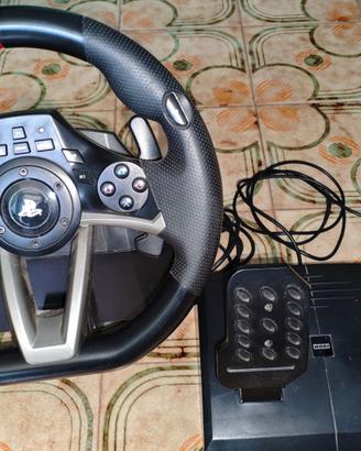 Volante hori Playstation e PC