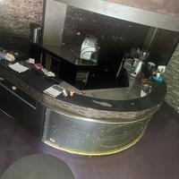 BANCONE BAR/RISTORANTE COMPLETAMENTE ATTREZZATO