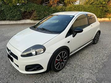 Grande punto abarth 2009