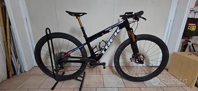 Trek supercaliber gen 2 9.9 xtr di2