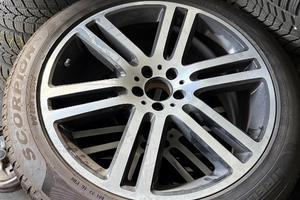 Gomme termiche complete di cerchi in lega