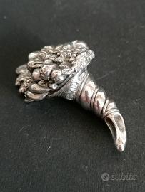 Cornucopia portafortuna in argento 925