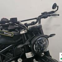 Husqvarna - Svartpilen 401 -