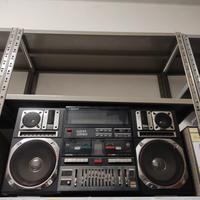 super jumbo radio e mangiacassette 