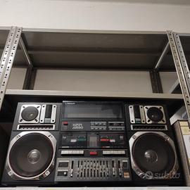 super jumbo radio e mangiacassette 