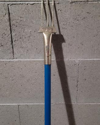 Fiocina per pesca subacquea a mano