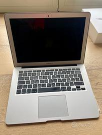 MacBook AIR 13