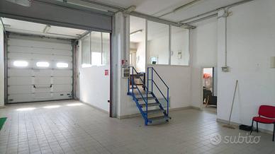 Locale commerciale artigianale uffici - Lap...