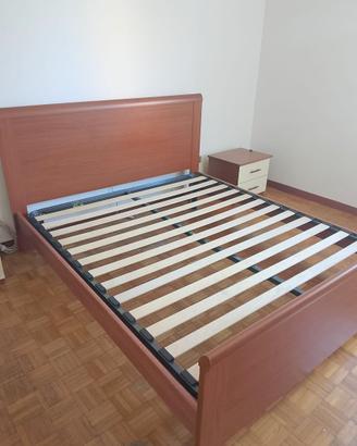 Struttura letto matrimoniale