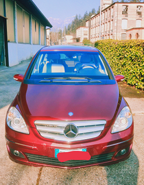 Vendo Mercedes classe B, cambio automatico