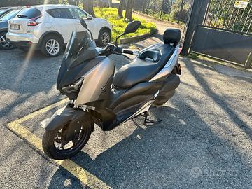 Yamaha XMAX 300, 2018