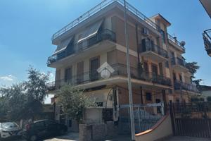 3 LOCALI A ROMA