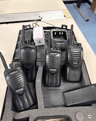 Walkie talkie kenwood