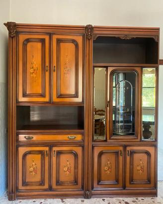 Mobili per sala antiquariato