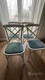 Set  4 sedie in legno