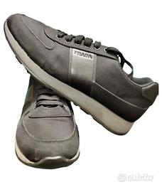 Sneakers PRADA Originale