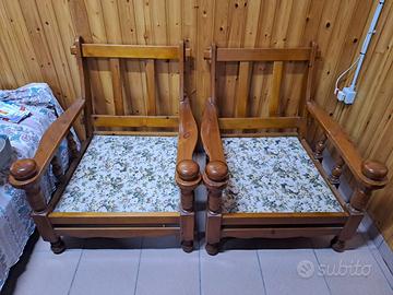 Set Divano e Poltrone in Legno