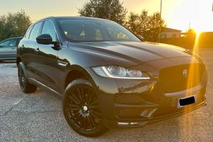 Jaguar F pace