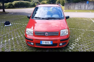 FIAT PANDA CAMBIO AUTOMATICO 5PORTE