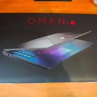 PC Omen 17' - i7-10750h, 2070 rtx, 32gb, Ssd + Hdd