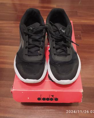 Scarpe da corsa/camminata Diadora taglia 45 nere