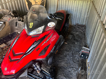 Motoslitta yamaha rs vector