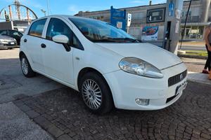 Fiat Grande Punto 1.2 5 porte con 182.000km Neopat