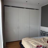 armadio scorrevole vetro bianco poliform