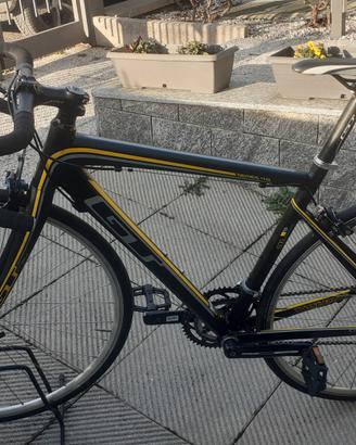 Bici da corsa GT series 4.0