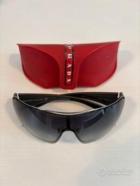 Occhiali da sole donna Prada usati argento