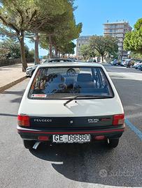Peugeot 205 open