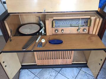 Radio Philips Italia Gran Concerto DI700A