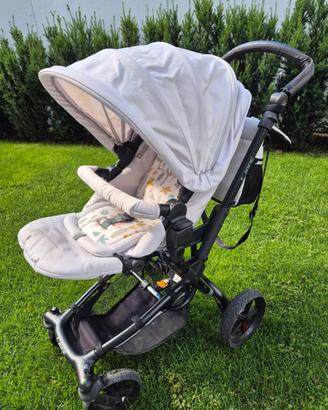 Trio di passeggino Jané Epic con ovetto e navicell