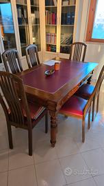 tavolo da riunioni con inserto in pelle