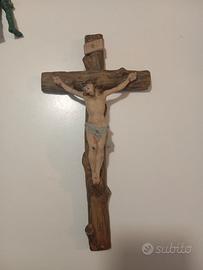 crocifisso in ceramica