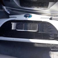Yaris ibrida 2015 ricambi