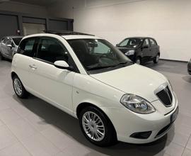 Lancia Ypsilon 1.2 Versus per neopatentati