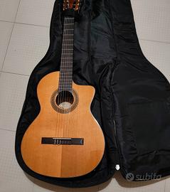 Chitarra Salvador Cortez