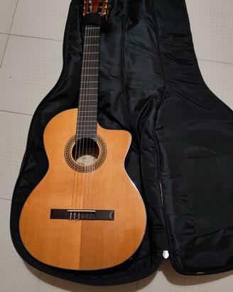 Chitarra Salvador Cortez