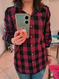 Camicia bordeaux con cappuccio 