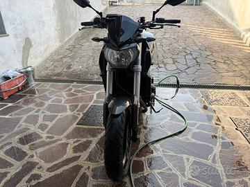 Yamaha mt-09