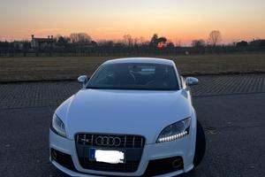 Audi tts